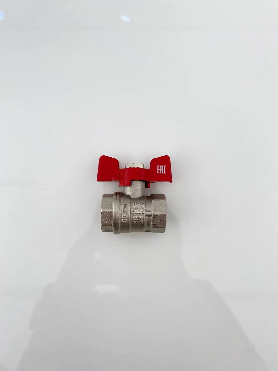 Кран шаровой IVANCI-Superior с разъемным соединителем, ручка-бабочка, вн- наружная резьба 1 1/4 — изображение 5